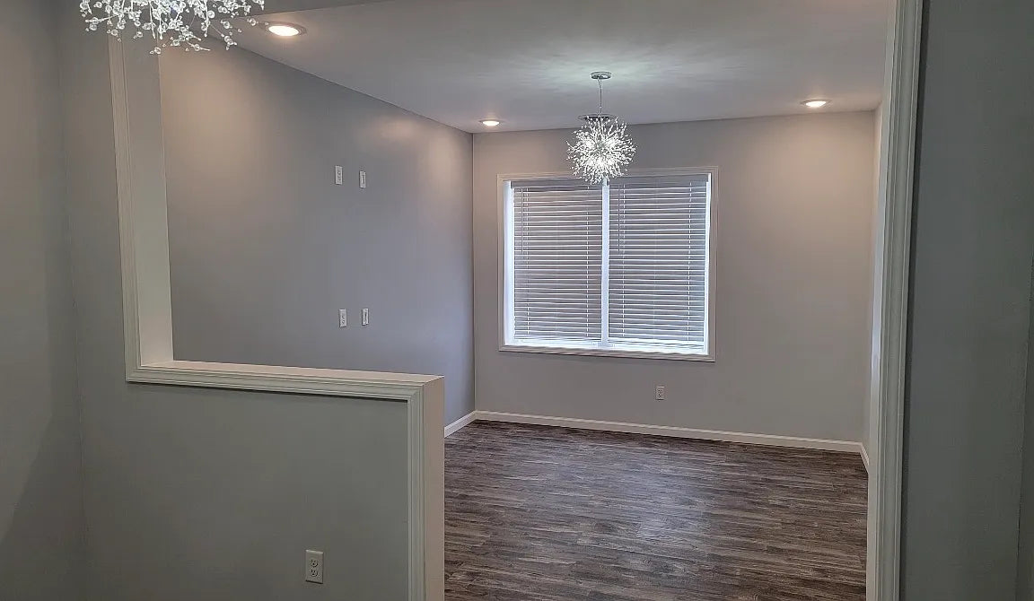 2 bed 1 bath- 1961 Seneca St #2, Buffalo, NY 14210