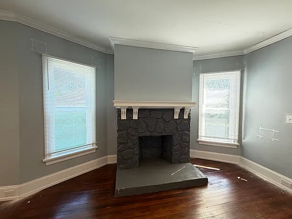 3 bed 1 bath - 80 Dewitt St, # 1, Buffalo, NY 14213