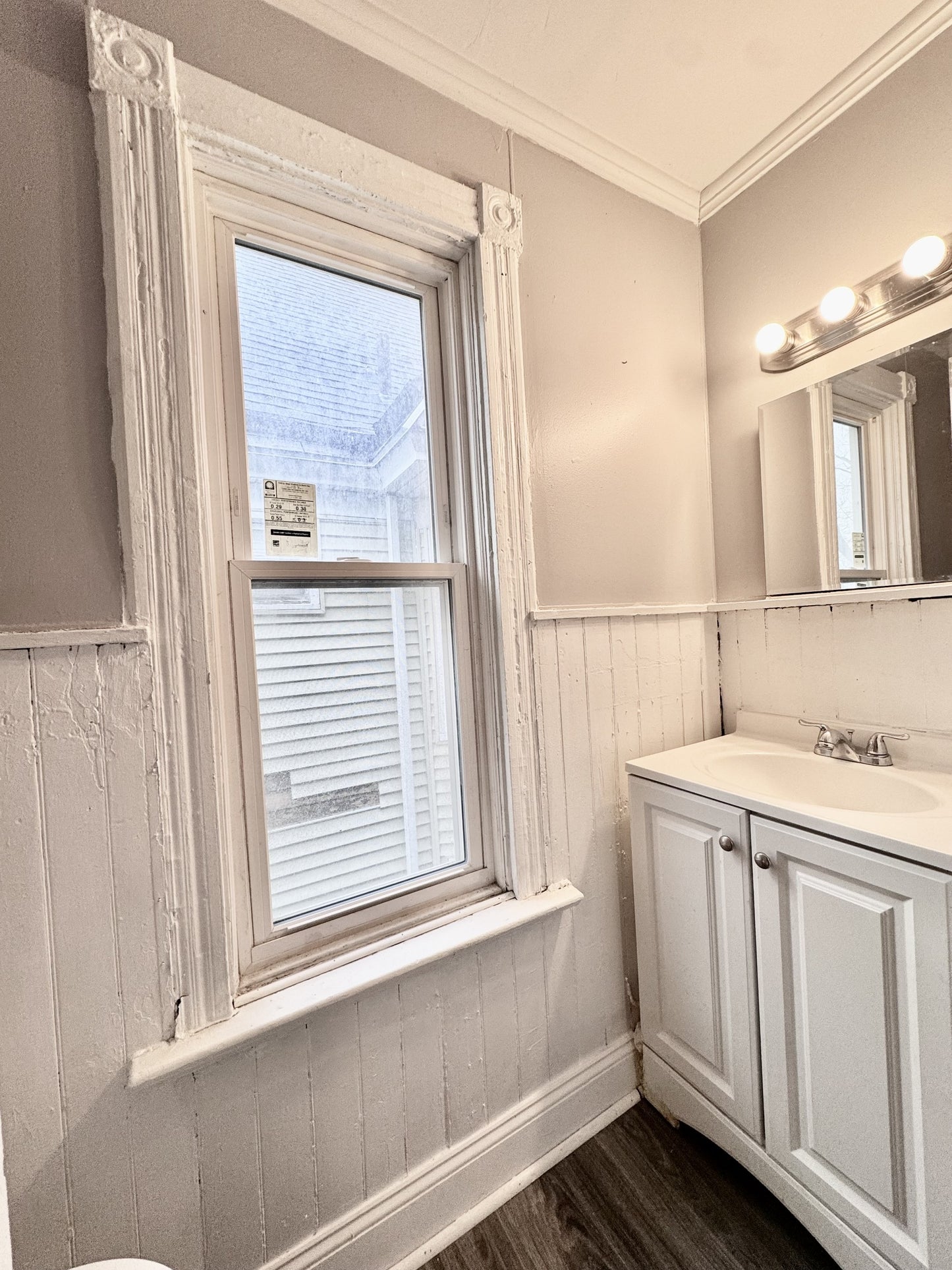 3 bed 1 bath - 339 Hampshire Street - 2 Buffalo, NY 14213