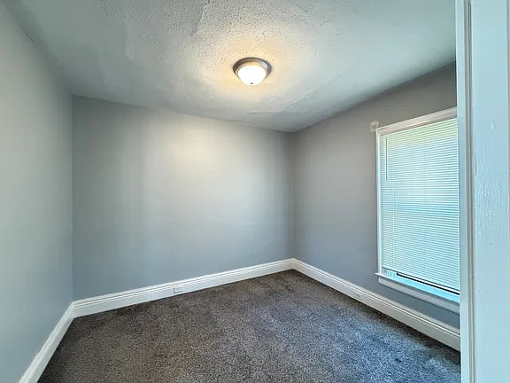 3 bed 1 bath - 80 Dewitt St, # 1, Buffalo, NY 14213