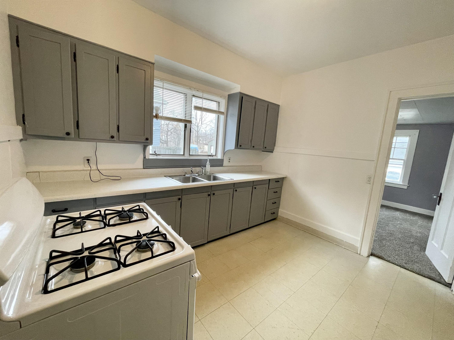 2 bed 1 bath - 640 Magee Avenue - 1 Rochester, NY 14613