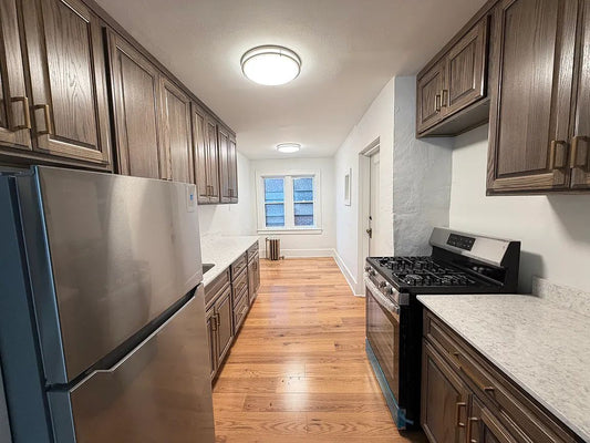 408 Lincoln Pkwy #8, Buffalo, NY 14216