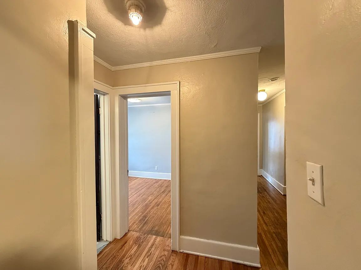 408 Lincoln Pkwy #9, Buffalo, NY 14216