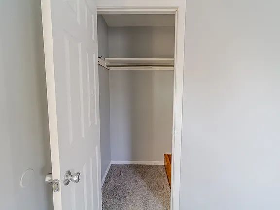 418 Joe McCarthy Dr #2, Buffalo, NY 14228