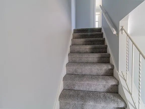 418 Joe McCarthy Dr #2, Buffalo, NY 14228