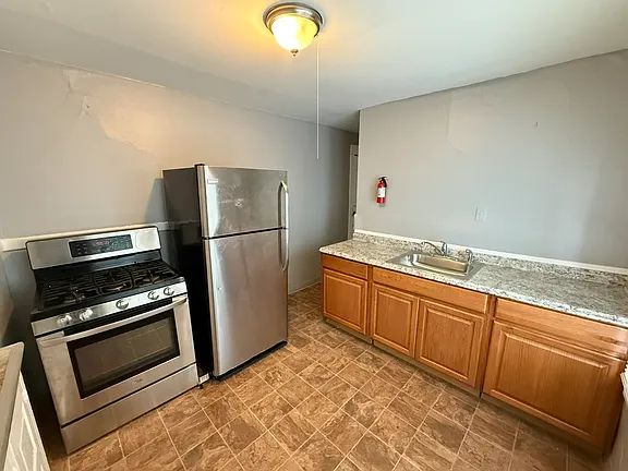 423 Lisbon Ave, Buffalo, NY 14215