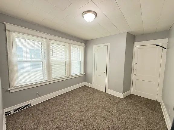 423 Lisbon Ave FLOOR 1, Buffalo, NY 14215