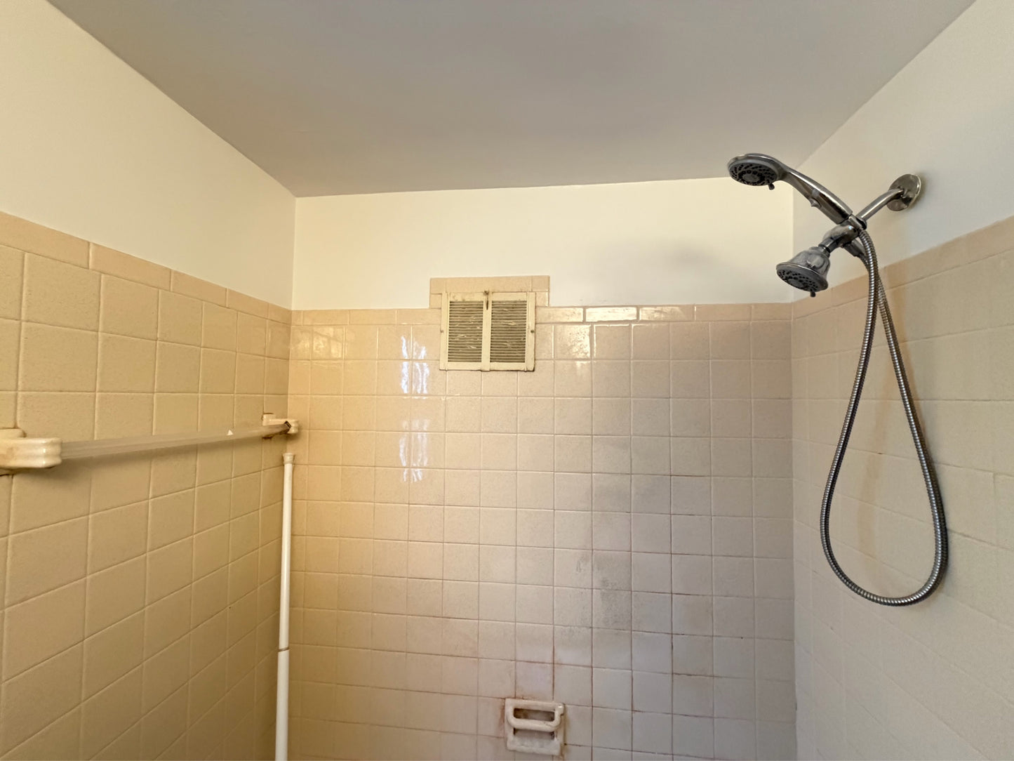 2 bed 1.5 bath - 26 Janet Street -Right Buffalo, NY 14215