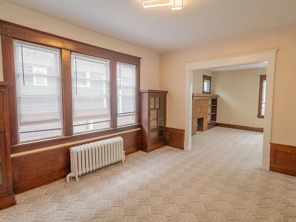 43 N Park Ave FLOOR 2, Buffalo, NY 14216