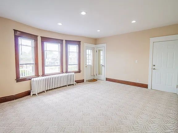 43 N Park Ave FLOOR 2, Buffalo, NY 14216