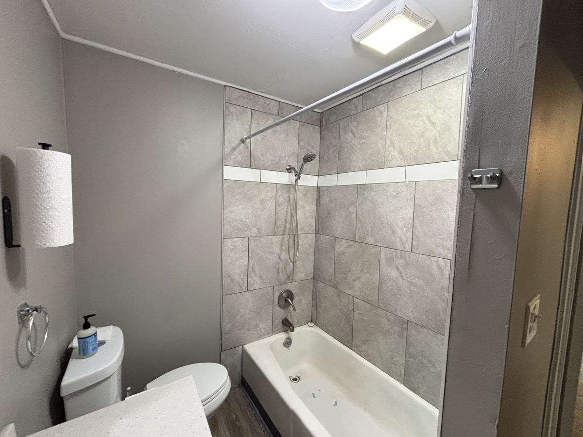 1 bed 1 bath - 321 Washburn Street - 2 Lockport, NY 14094