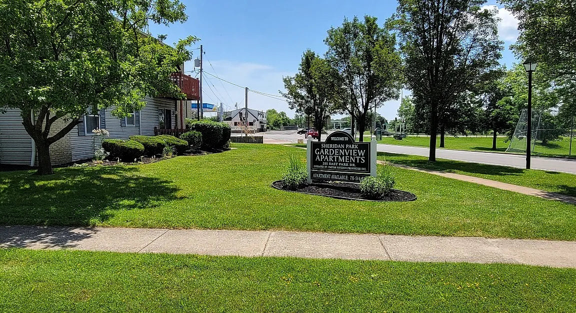 2 bed 1 bath- 285 E Park Dr, Tonawanda, NY 14150