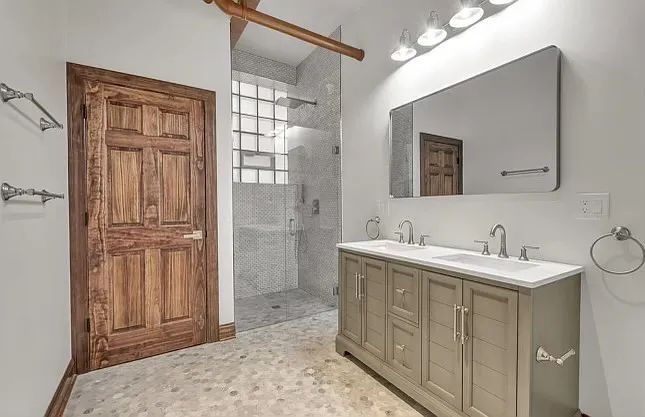 444 Linwood Ave, Buffalo, NY 14209