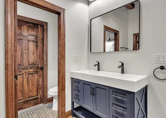 444 Linwood Ave, Buffalo, NY 14209