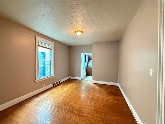 2 bed 1 bath - 768 Prospect Ave, APT 1, Buffalo, NY 14213