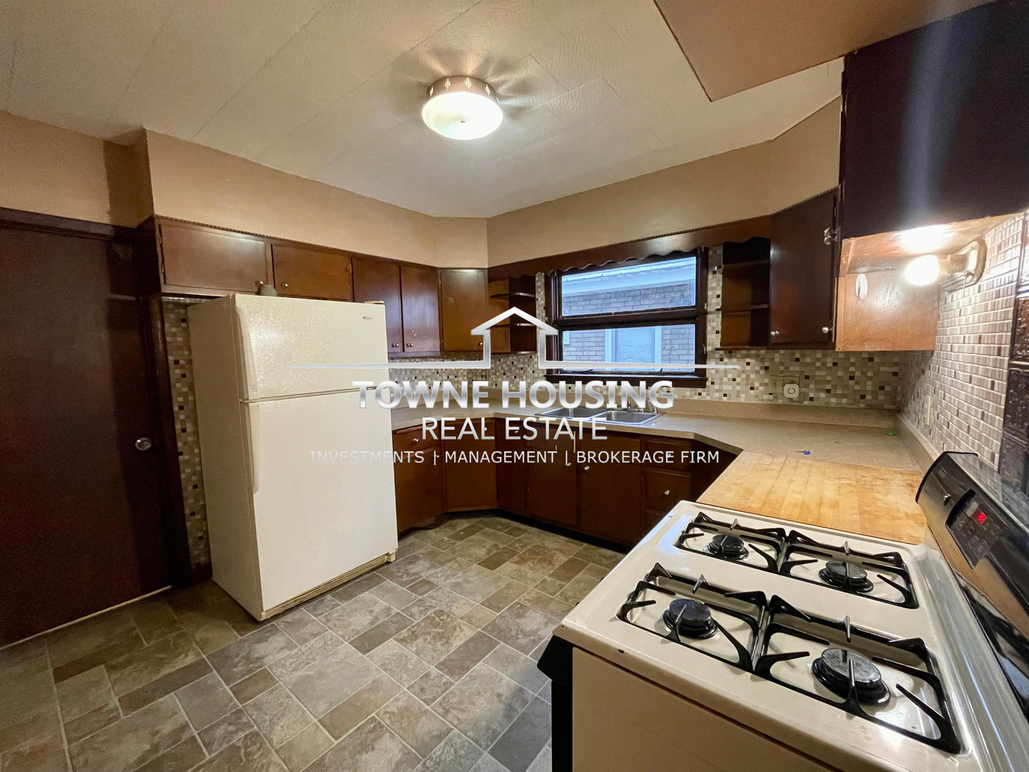 3 bed 1 bath - 418 Colvin Avenue - Upper Buffalo, NY 14216