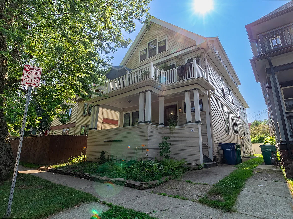 3 bed 1 bath- 46 Atlantic Ave #1, Buffalo, NY 14222
