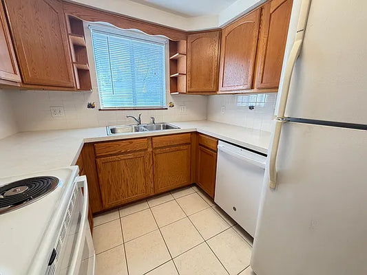 2 bed 1 bath- 173 S Union Rd #3, Buffalo, NY 14221