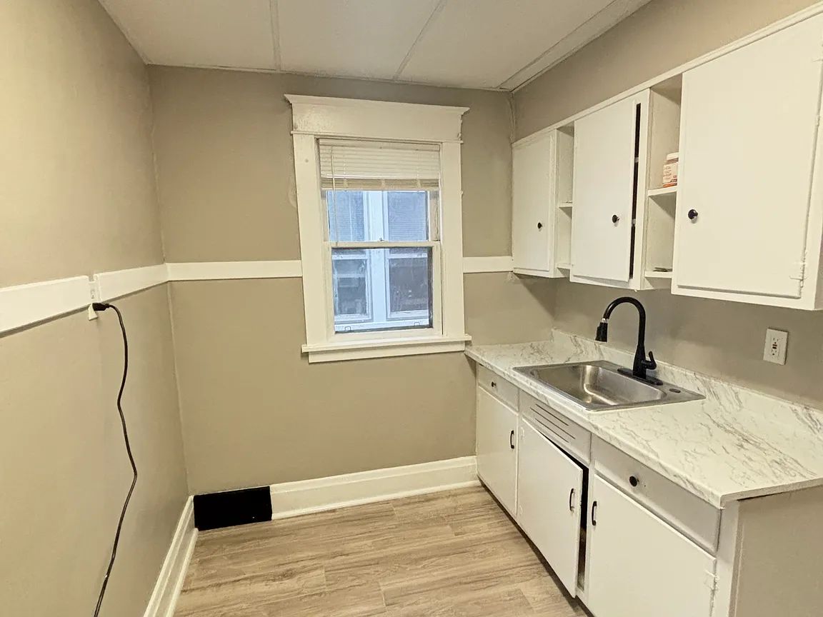 2 bed 1 bath - 500 Colvin Ave #Uf, Buffalo, NY 14216