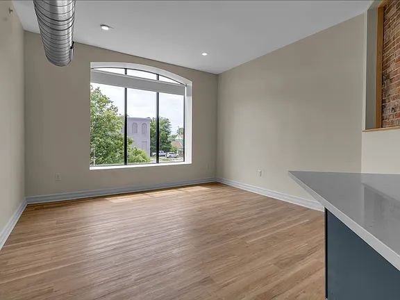 507 Niagara St Buffalo NY 14201