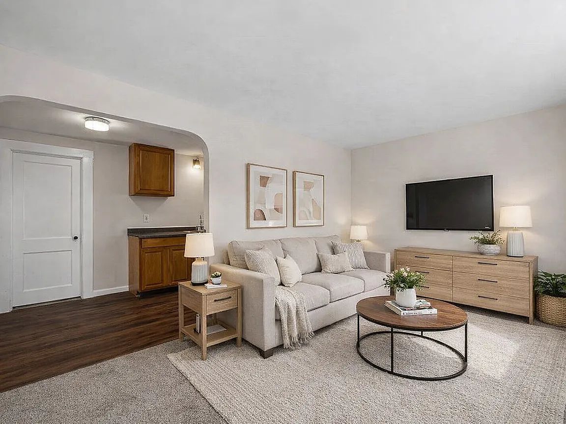 5312 Genesee St APT 2, Bowmansville, NY 14026