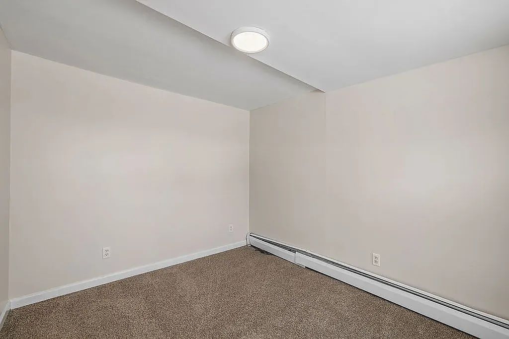 5312 Genesee St APT 2, Bowmansville, NY 14026