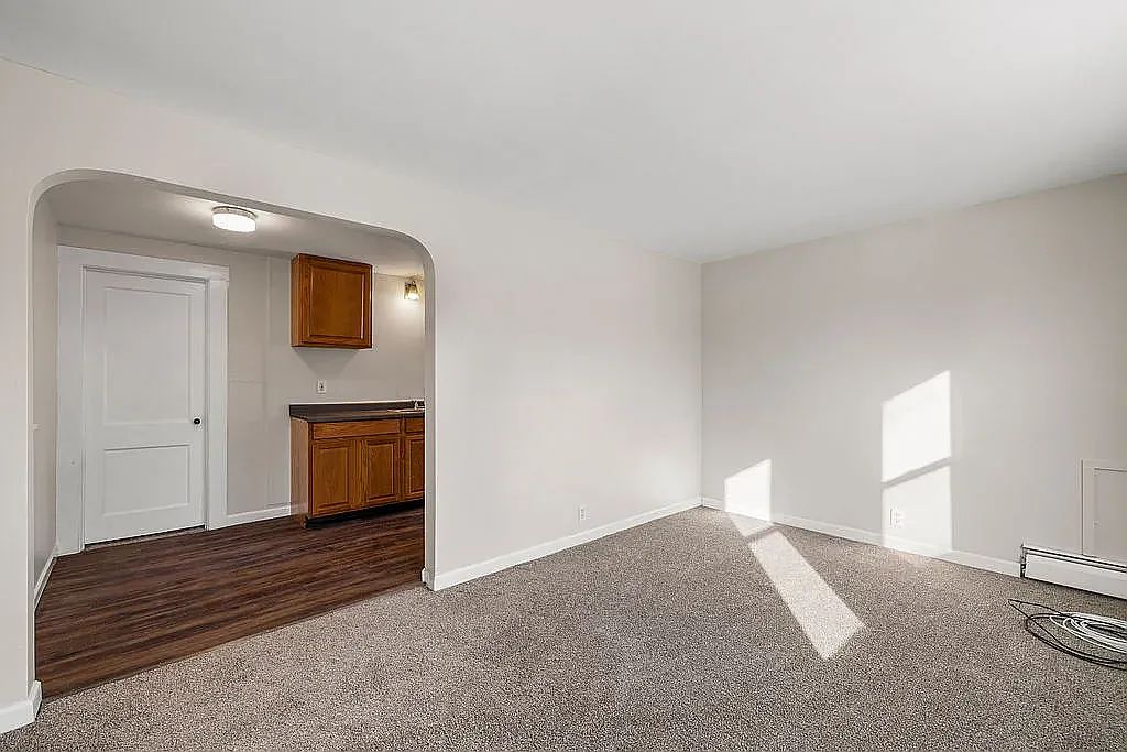 5312 Genesee St APT 2, Bowmansville, NY 14026