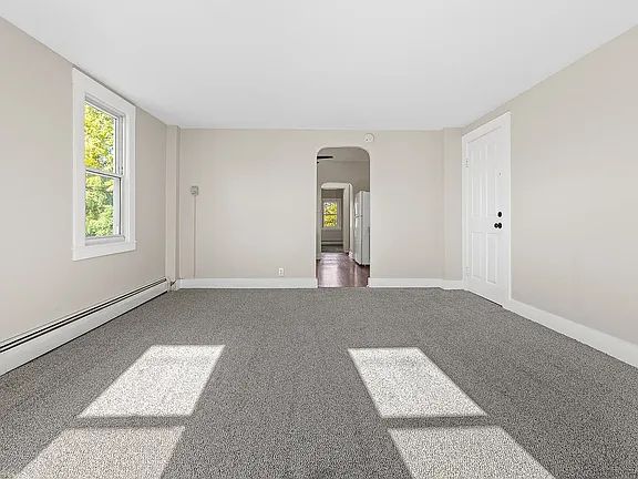 5312 Genesee St APT 3, Bowmansville, NY 14026