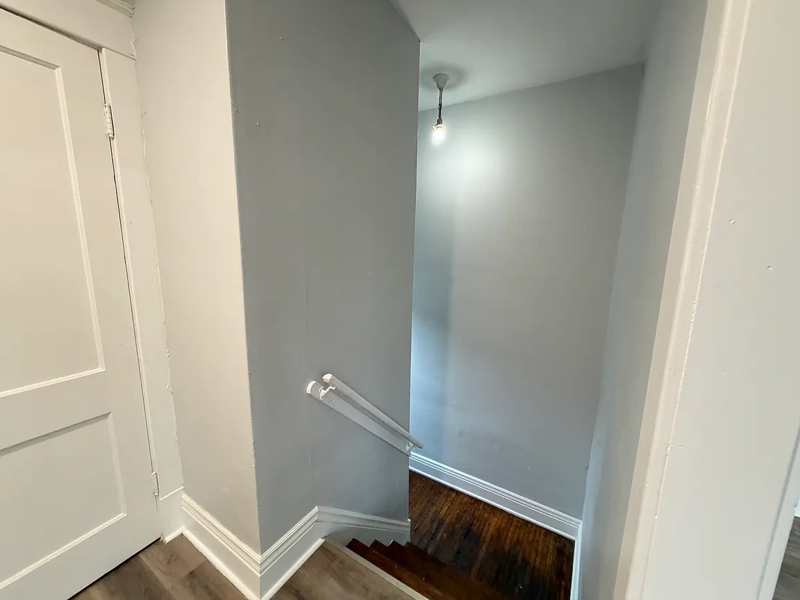 3 bed 1 bath- 2026 Hertel Ave APT 1, Buffalo, NY 14214
