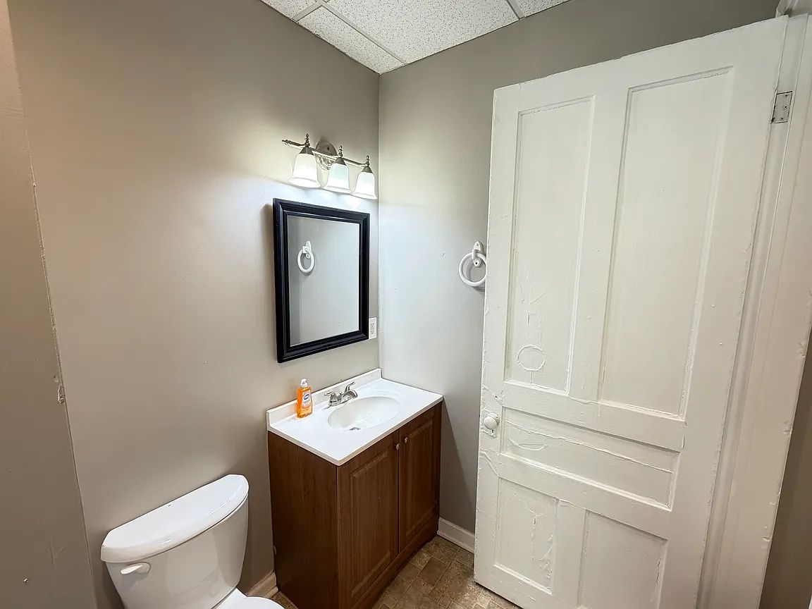 535 Massachusetts Ave #LR, Buffalo, NY 14213