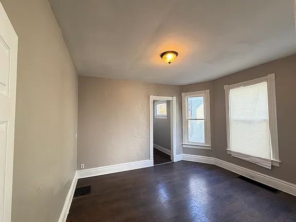 535 Massachusetts Ave #LR, Buffalo, NY 14213