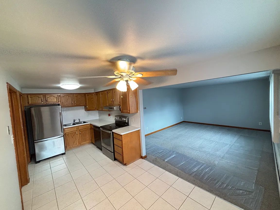 54 Willow Ridge Dr #2, Buffalo, NY 14228