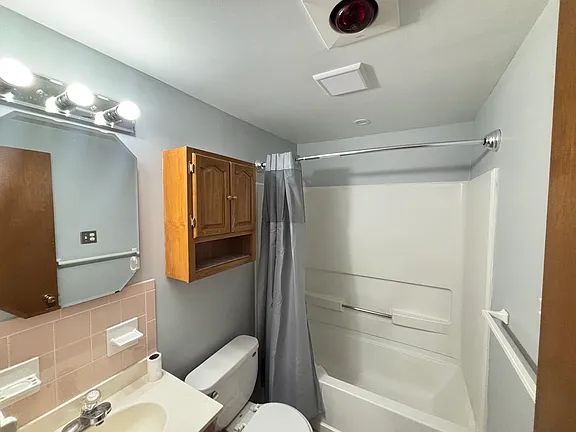 54 Willow Ridge Dr #2, Buffalo, NY 14228