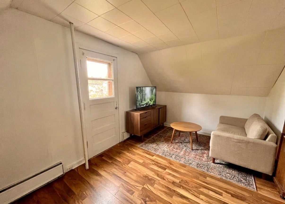 0 bed 1 bath - 1811 Weston Avenue - 3 Niagara Falls, NY 14305