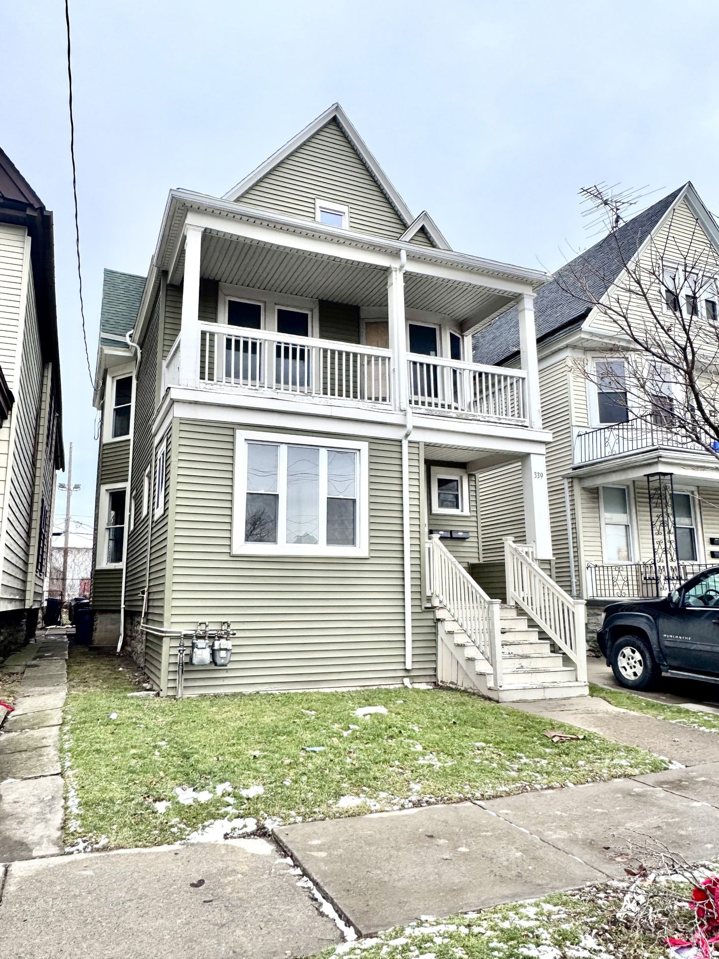 3 bed 1 bath - 339 Hampshire Street - 2 Buffalo, NY 14213