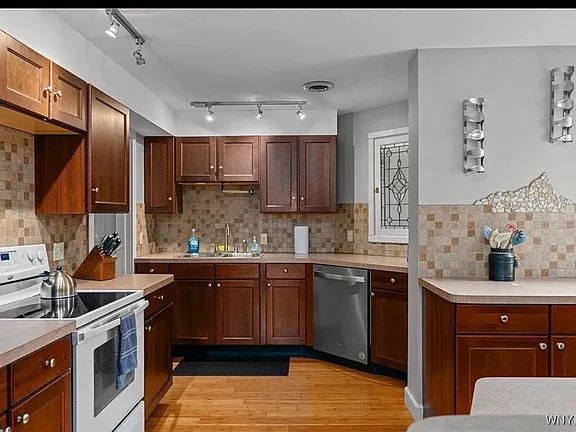 59 Irving Pl #2, Buffalo, NY 14201