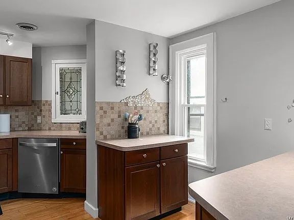 59 Irving Pl #2, Buffalo, NY 14201