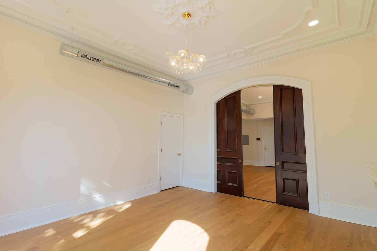 3 bed 2 bath - 17 North Pearl Street - 2 Buffalo, NY 14202