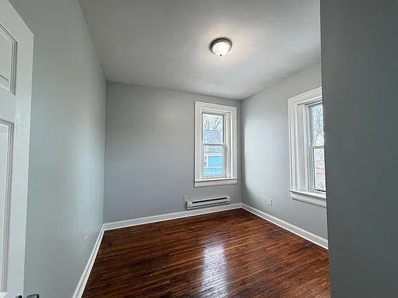 5 Oakwood Pl #1, Buffalo, NY 14214