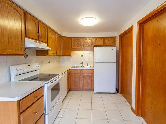 Undisclosed Address, Buffalo NY 14221