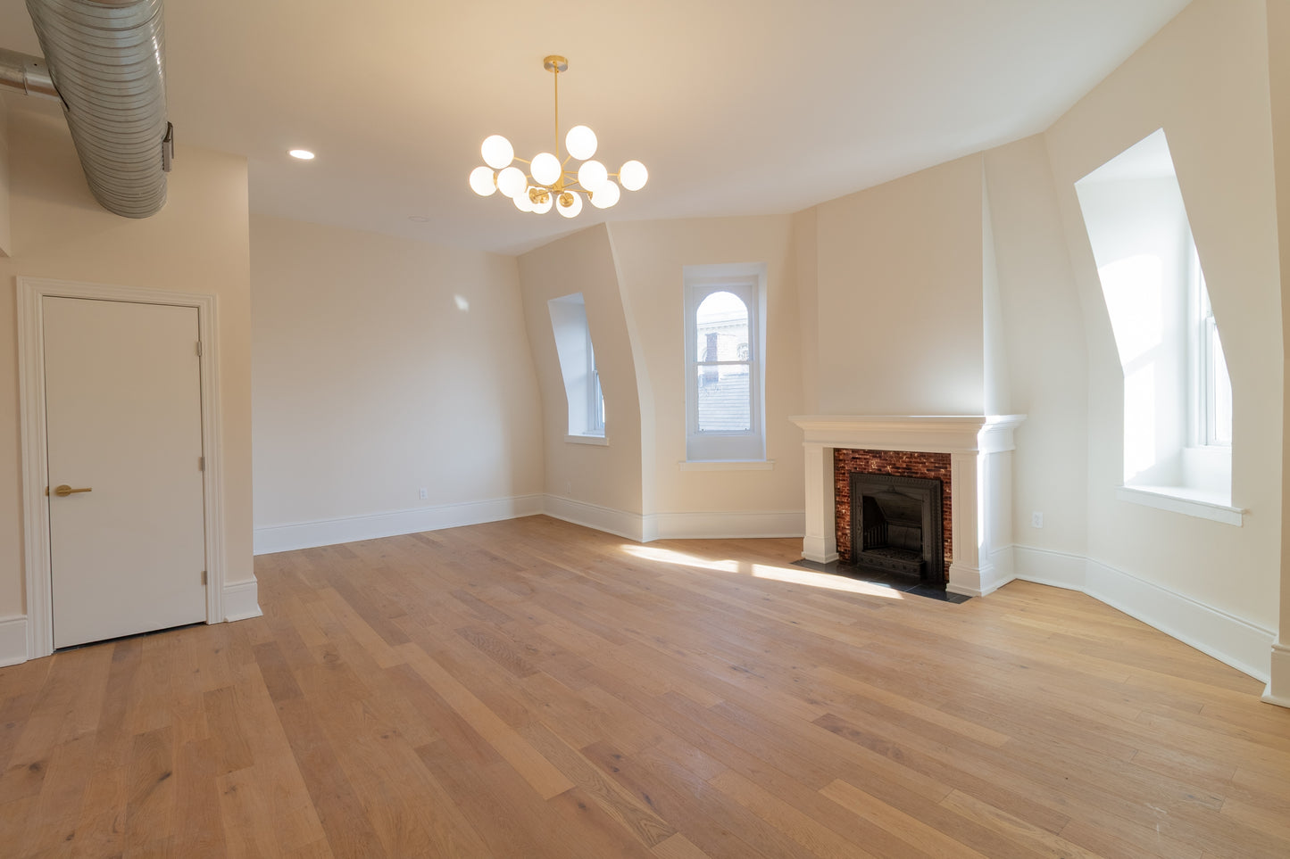 1 bed 1.5 bath - 17 North Pearl Street - 4 Buffalo, NY 14202