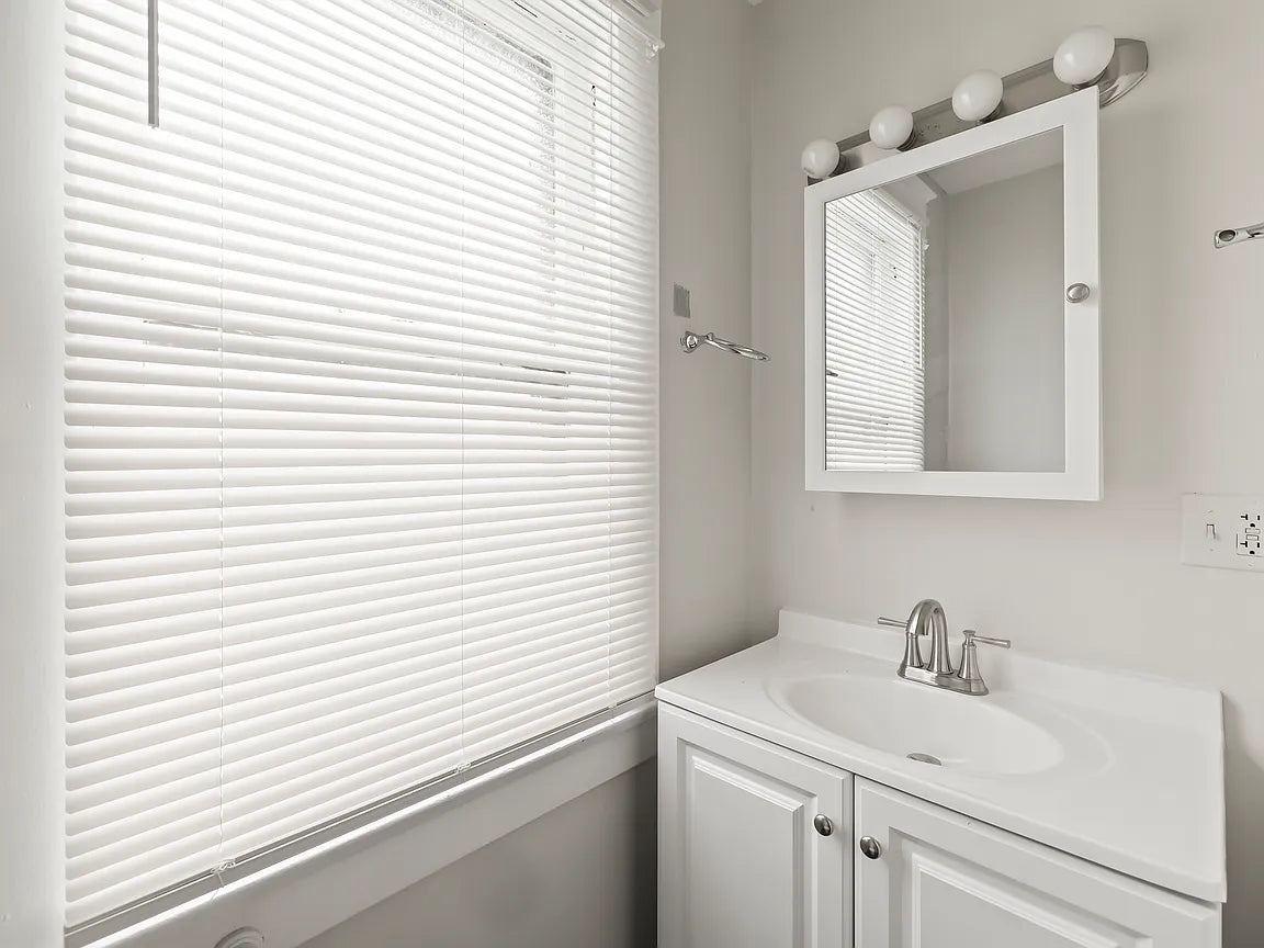 3 bed 1 bath- 23 Custer St Floor 2, Buffalo, NY 14214