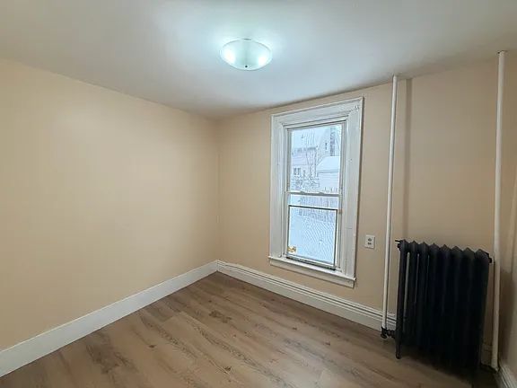 2 bed 1 bath - 61 Hertel Ave APT 1, Buffalo, NY 14207
