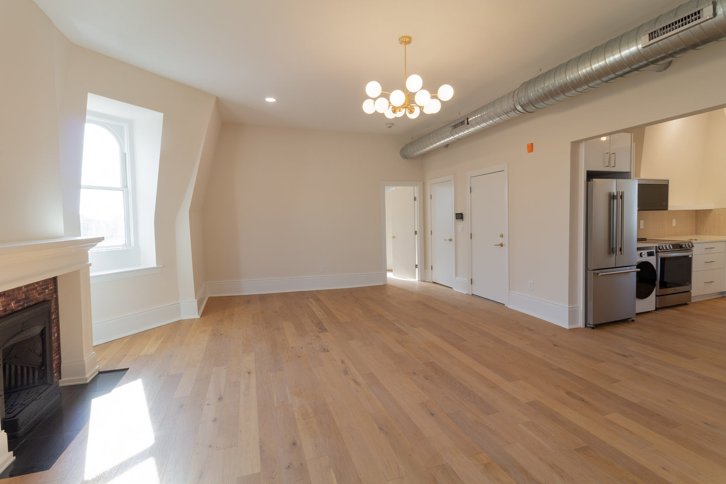1 bed 1.5 bath - 17 North Pearl Street - 4 Buffalo, NY 14202