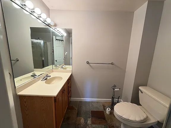 666 W Ferry St APT 24, Buffalo, NY 14222