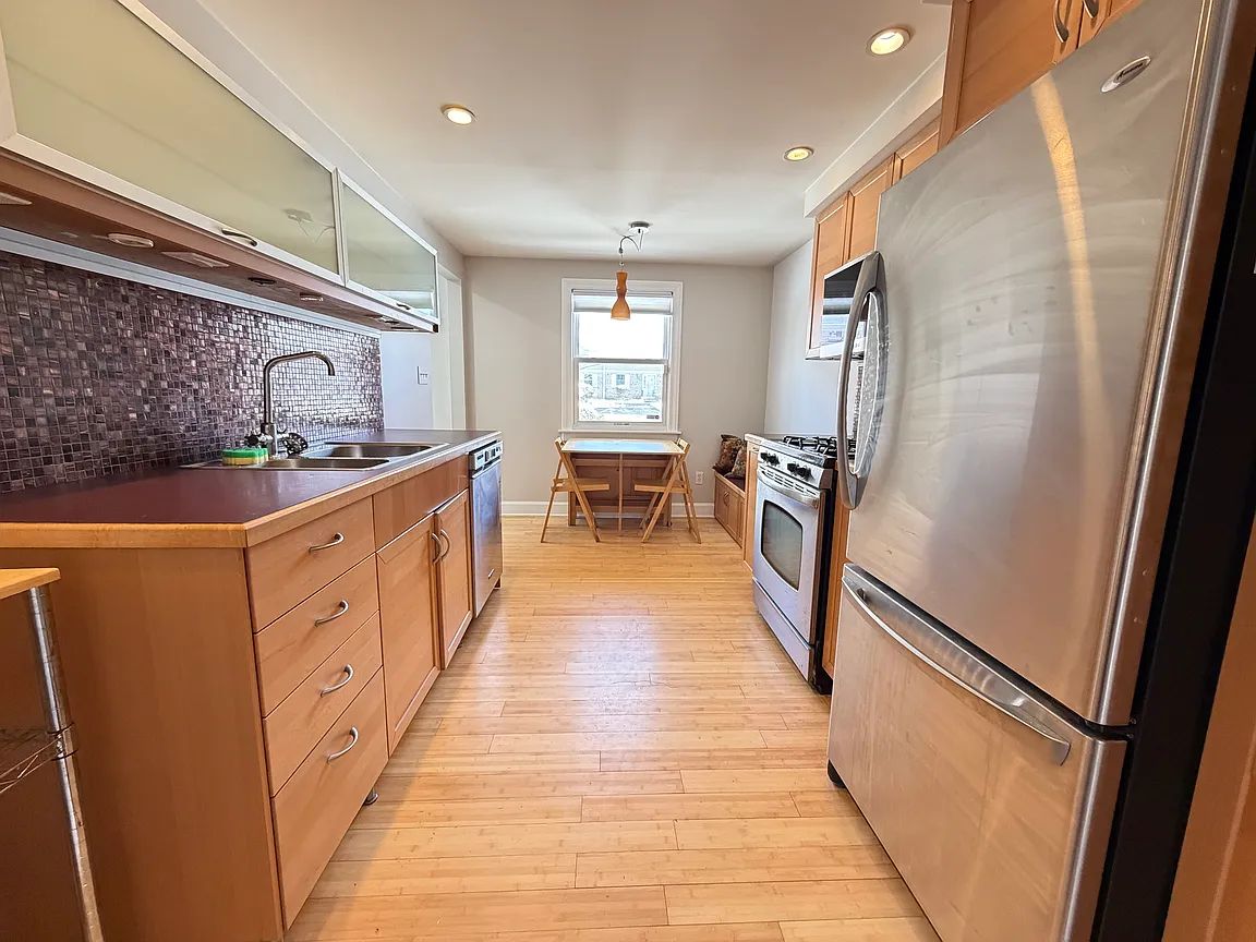 666 W Ferry St APT 24, Buffalo, NY 14222