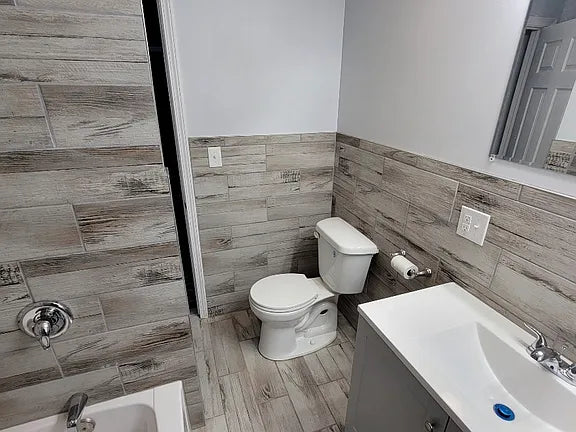 2 bed 1 bath- 1961 Seneca St #2, Buffalo, NY 14210