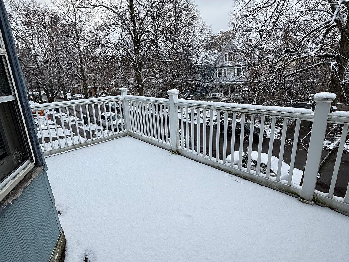 1 bed 1 bath - 739 Ashland Ave #Ur, Buffalo, NY 14222