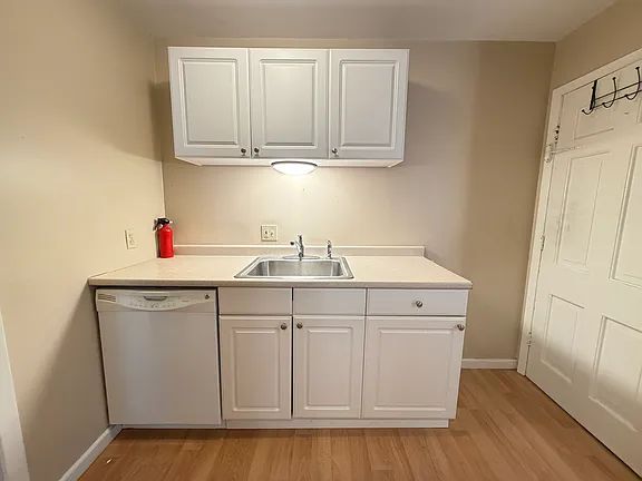 741 Ashland Ave #UF, Buffalo, NY 14222