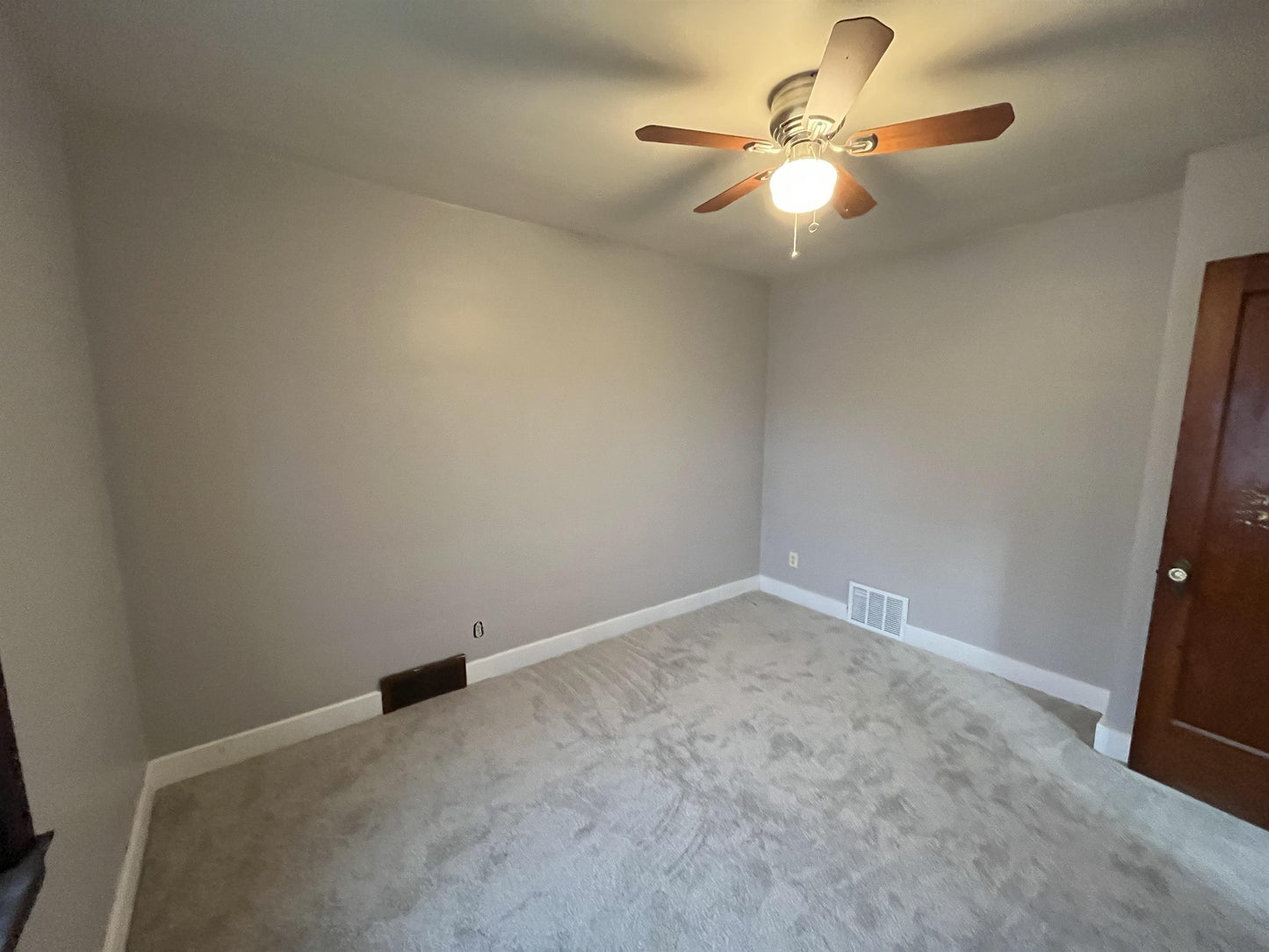 2 bed 1 bath - 487 25th Street - Lower Niagara Falls, NY 14303
